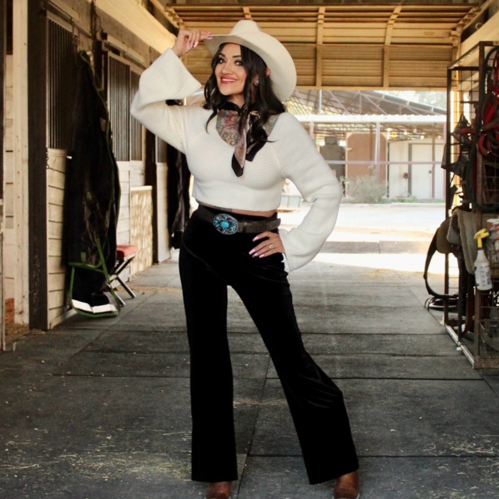 White cropped sweater